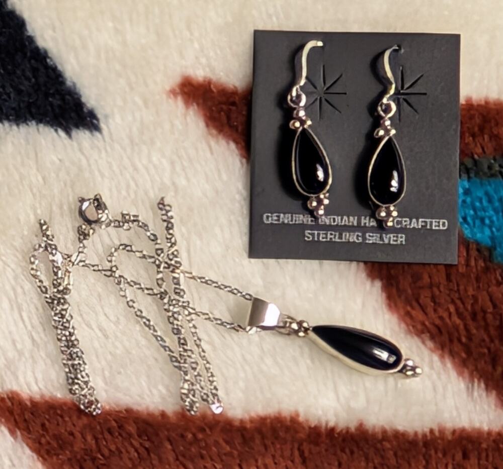 Navajo Sterling Silver Onyx Signed By Richard Begay Necklace And Earring Set